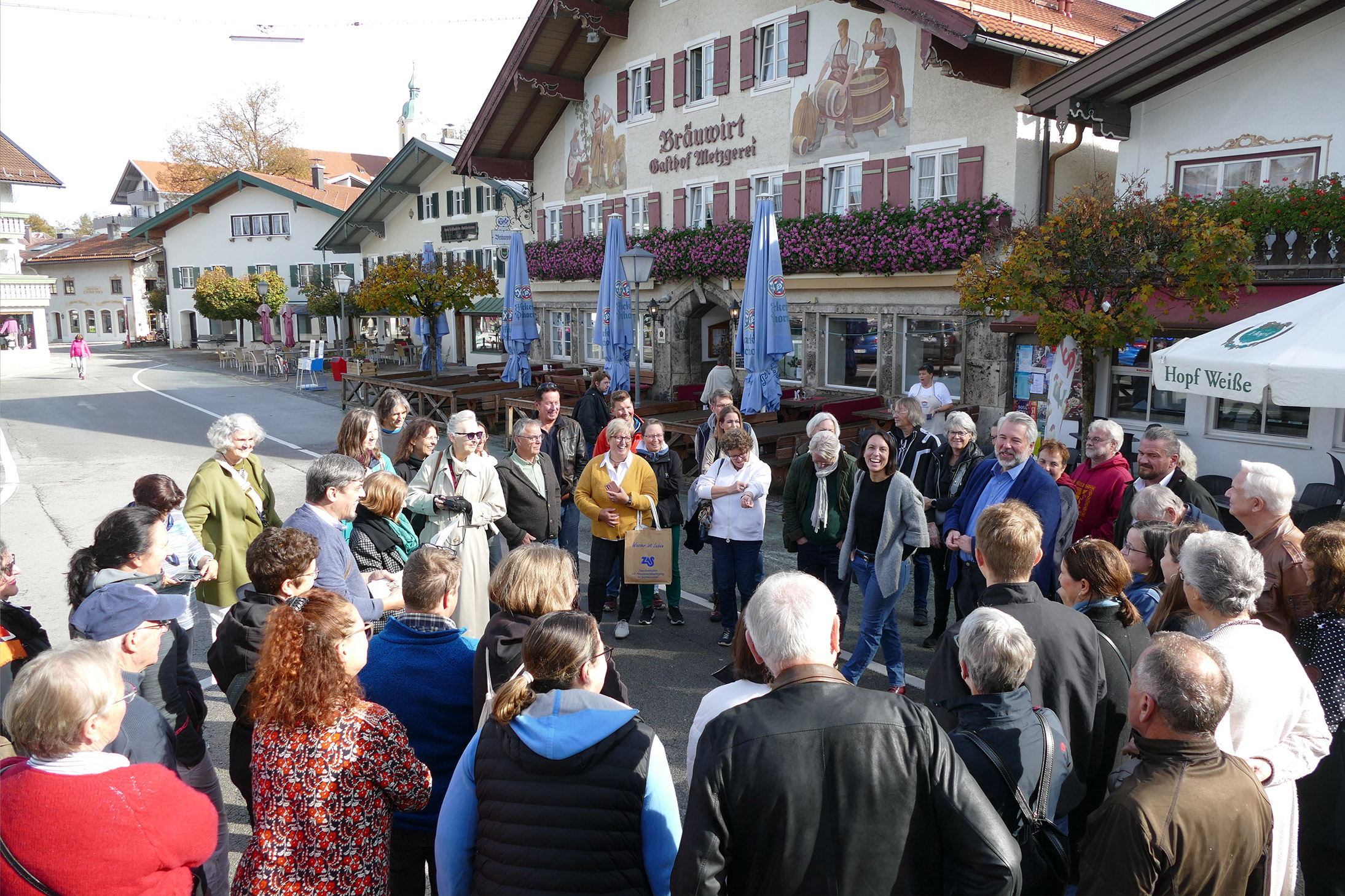 Führung durch die Ausstellung und kurzer Stadtrundgang